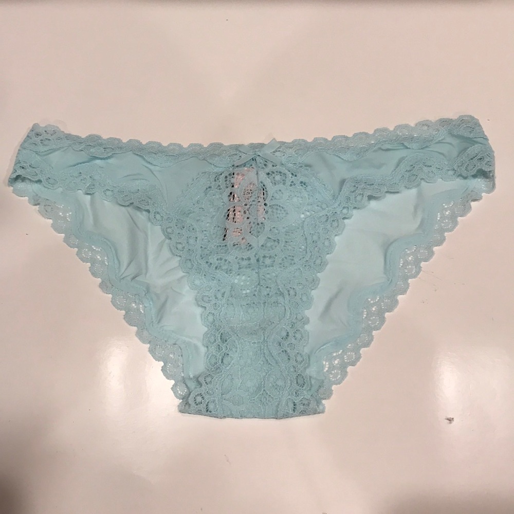 Victoria's Secret Lace Hip Hugger Panty